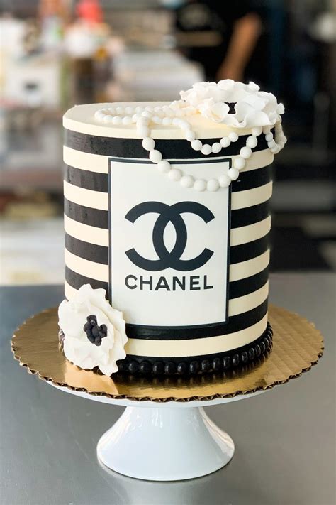 chanel cakes images